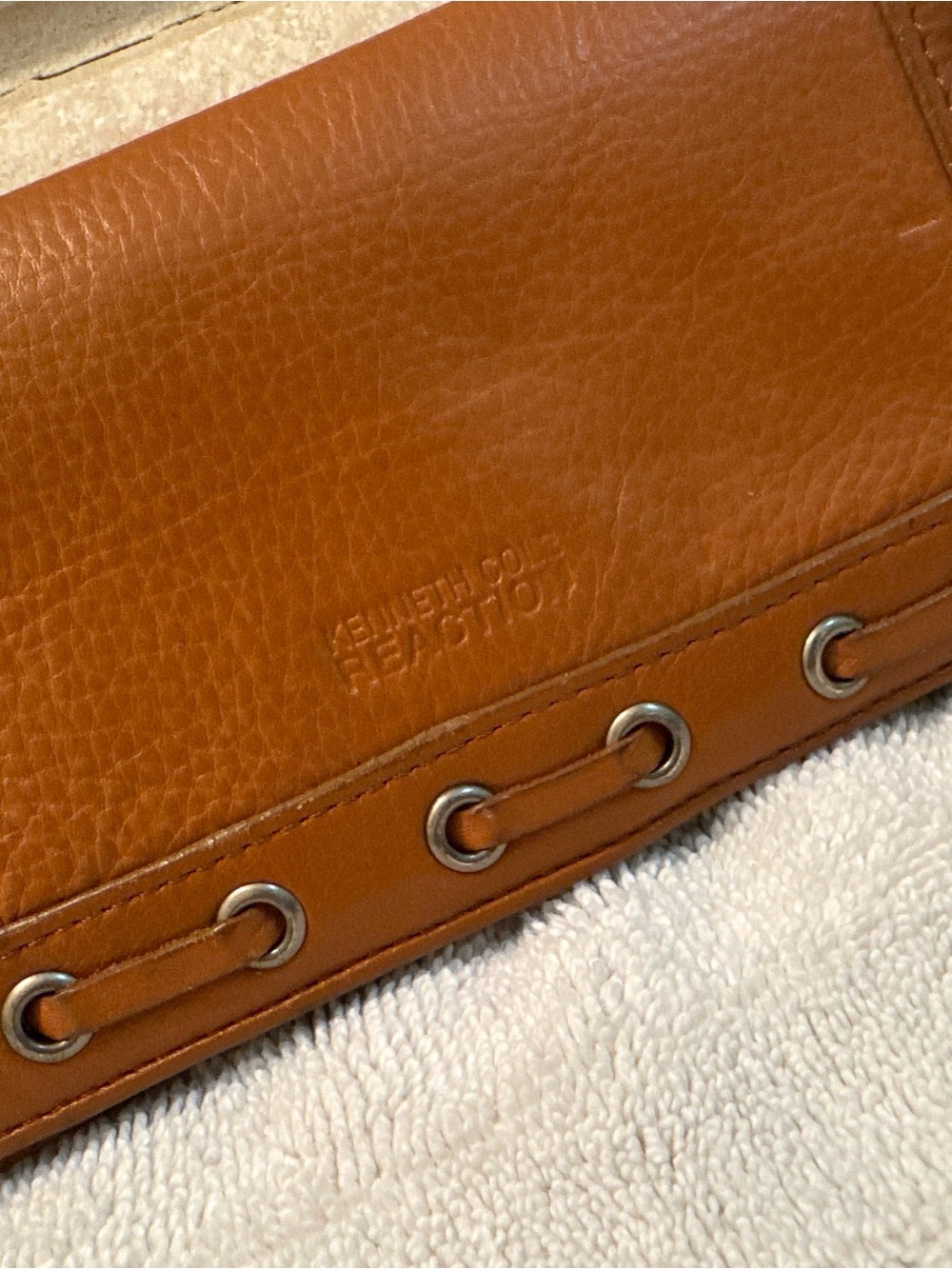 Kenneth Cole Reaction Tan Leather Wallet with Grommet Detail